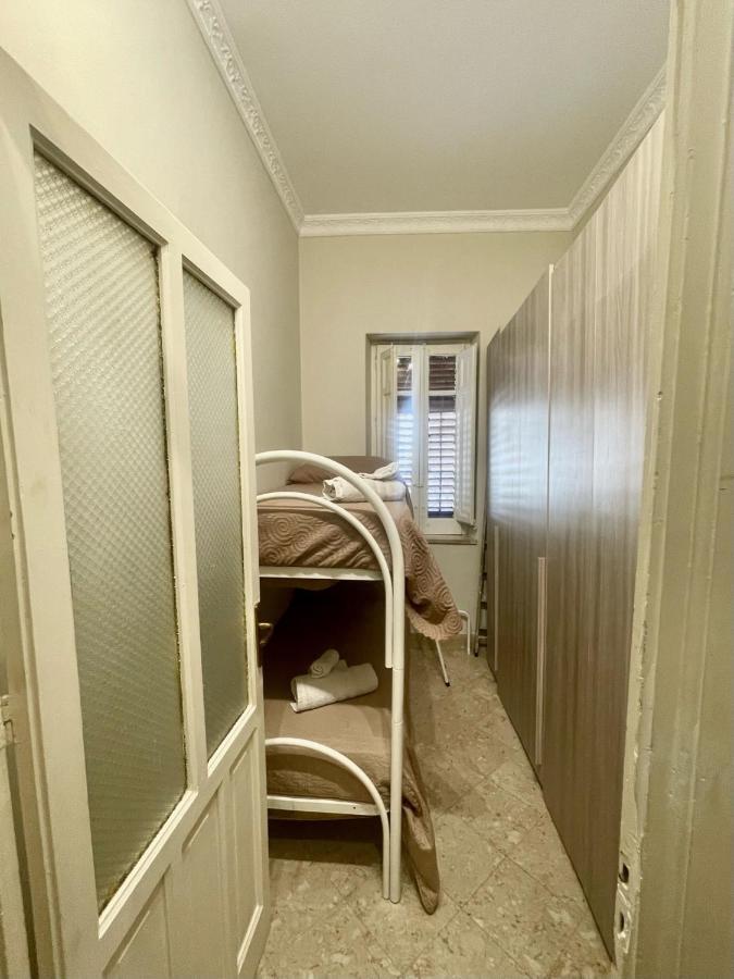 Apartament Dimora Di Maury A Due Passi Dai Trasporti E Da Ballaro باليرمو المظهر الخارجي الصورة