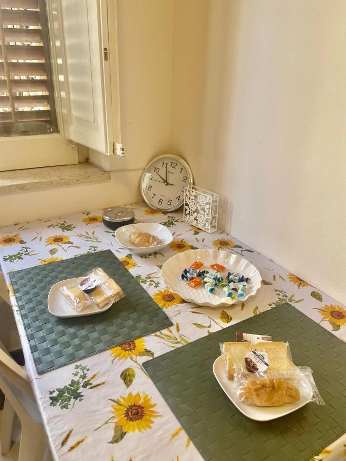 Apartament Dimora Di Maury A Due Passi Dai Trasporti E Da Ballaro باليرمو المظهر الخارجي الصورة