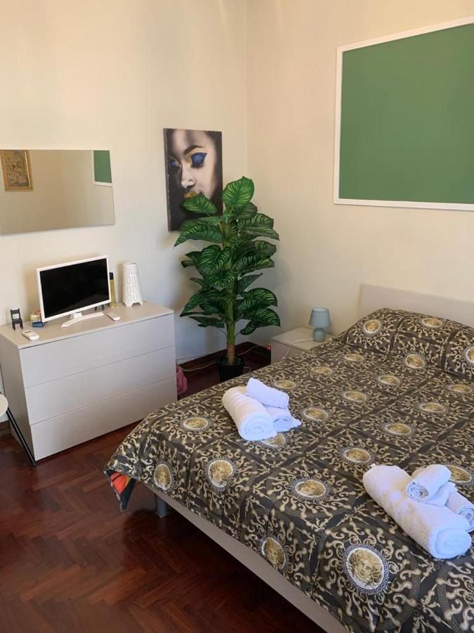 Apartament Dimora Di Maury A Due Passi Dai Trasporti E Da Ballaro باليرمو المظهر الخارجي الصورة